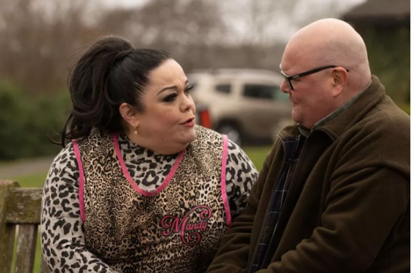 ITV Emmerdale star Lisa Riley makes plea to fans during show
