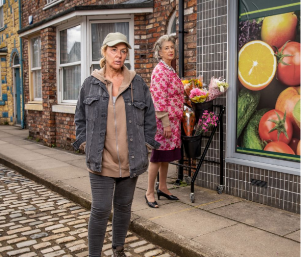 Coronation Street’s Evelyn Plummer makes heartbreaking decision after Cassie relapse